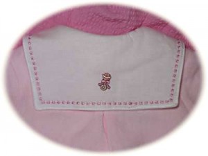 Baby's suit back collar