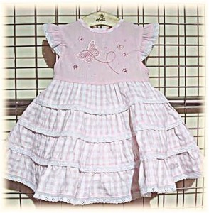 Baby's gingham dress