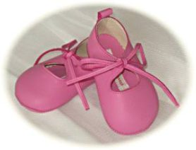 Baby girls' leather pram shoes